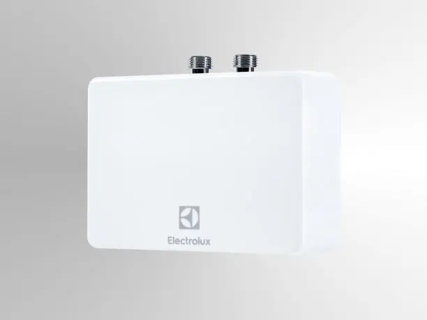 Elektrolux Sensomatic Pro NPX caurplūdes ūdens sildītāji