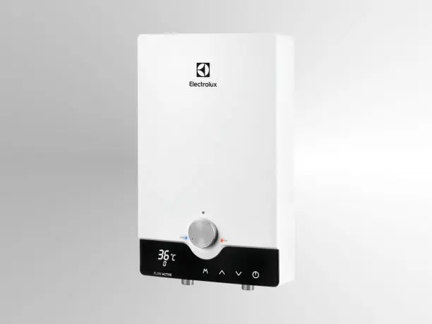 Elektrolux Flow Active NPX 8 caurplūdes ūdens sildītāji